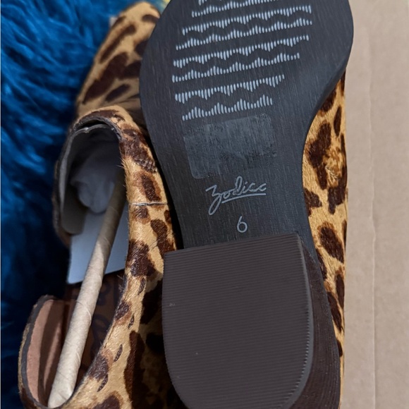 Zodiac Leopard Print Heeled Boots - Picture 3 of 8